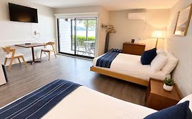 Sechelt Inn